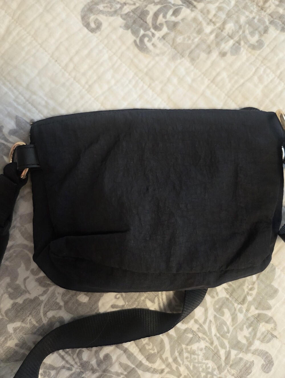 Lululemon Crossbody Bag - Picture 7 of 7